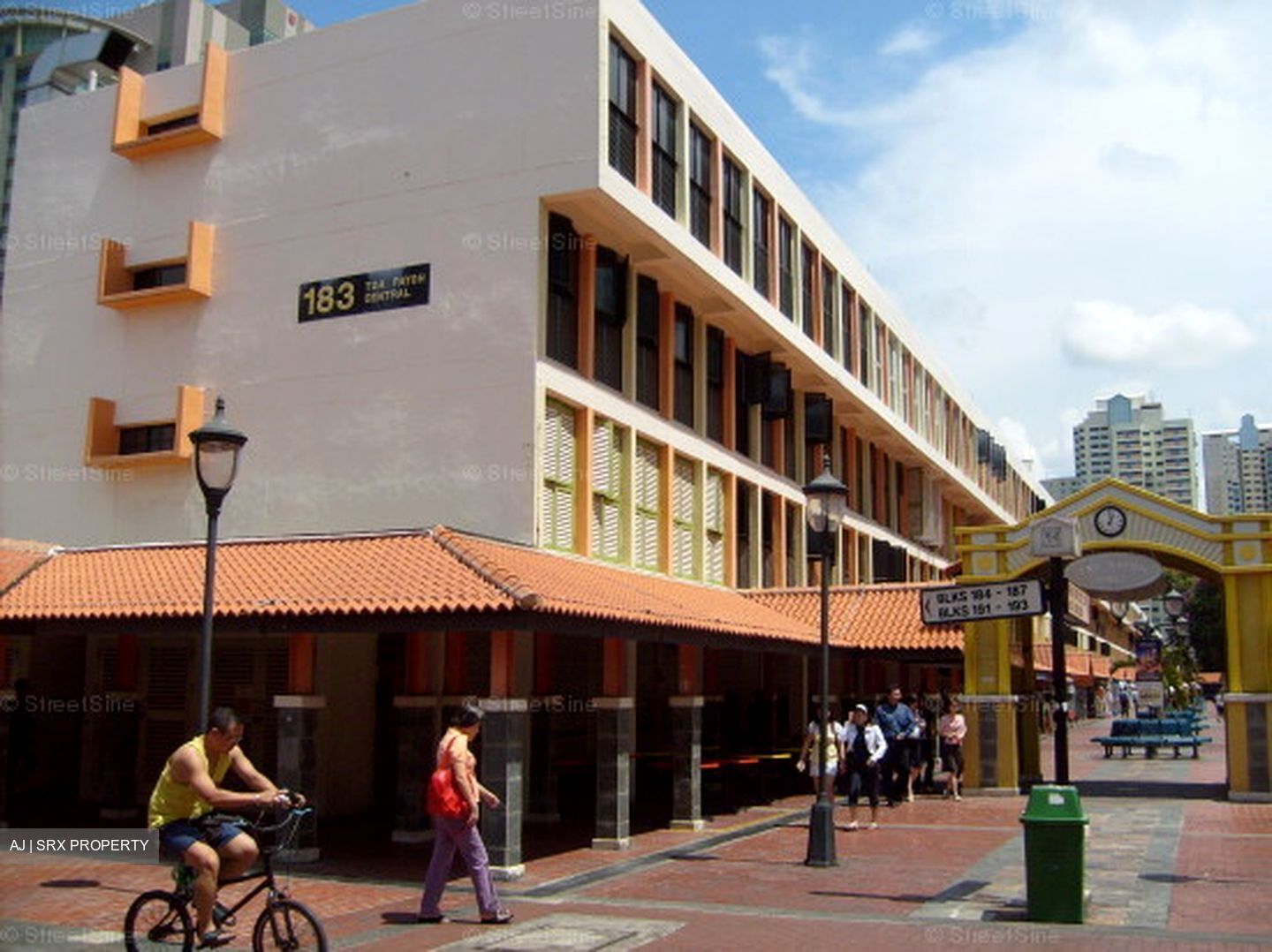 Toa Payoh Central (D12), Retail #428784151